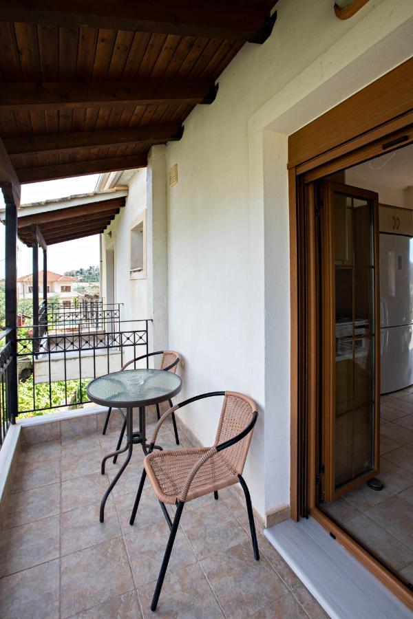 Nikki'S Family Apartments Sívota المظهر الخارجي الصورة