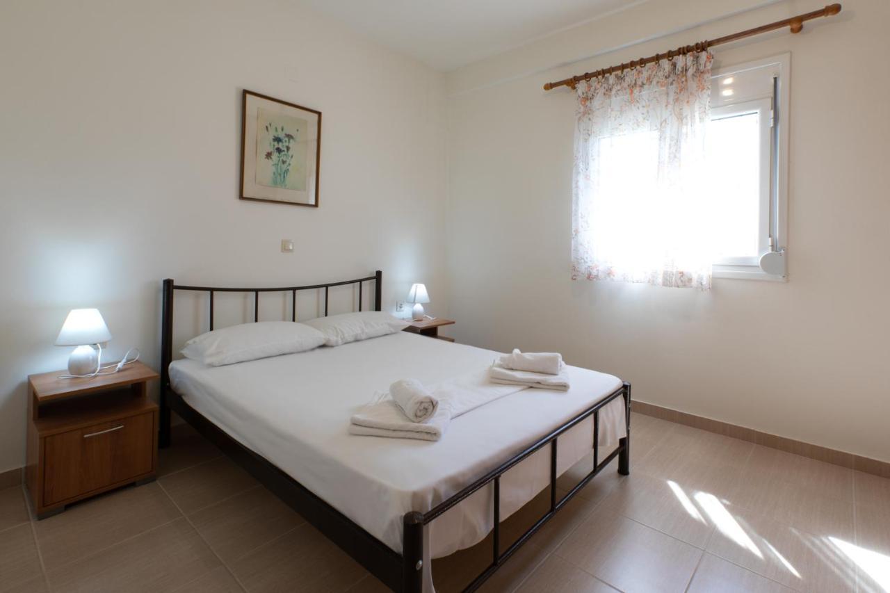 Nikki'S Family Apartments Sívota المظهر الخارجي الصورة